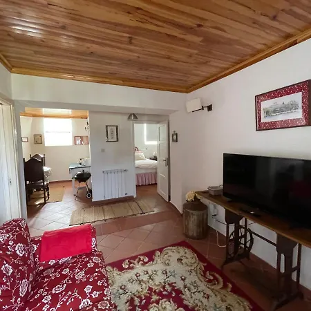 Apartment Happy Chicken, Small Farm Serra Da Estrela Gouveia (Guarda)