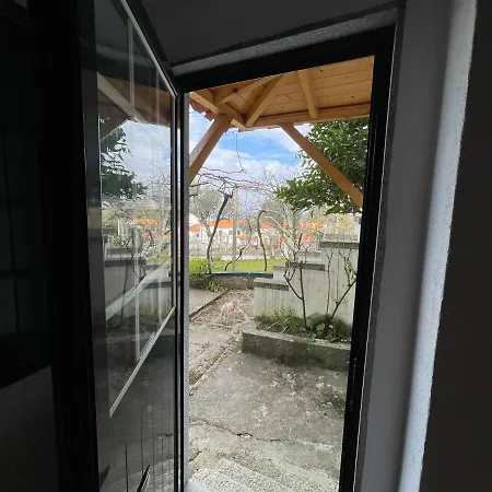 Happy Chicken, Small Farm Serra Da Estrela Apartment